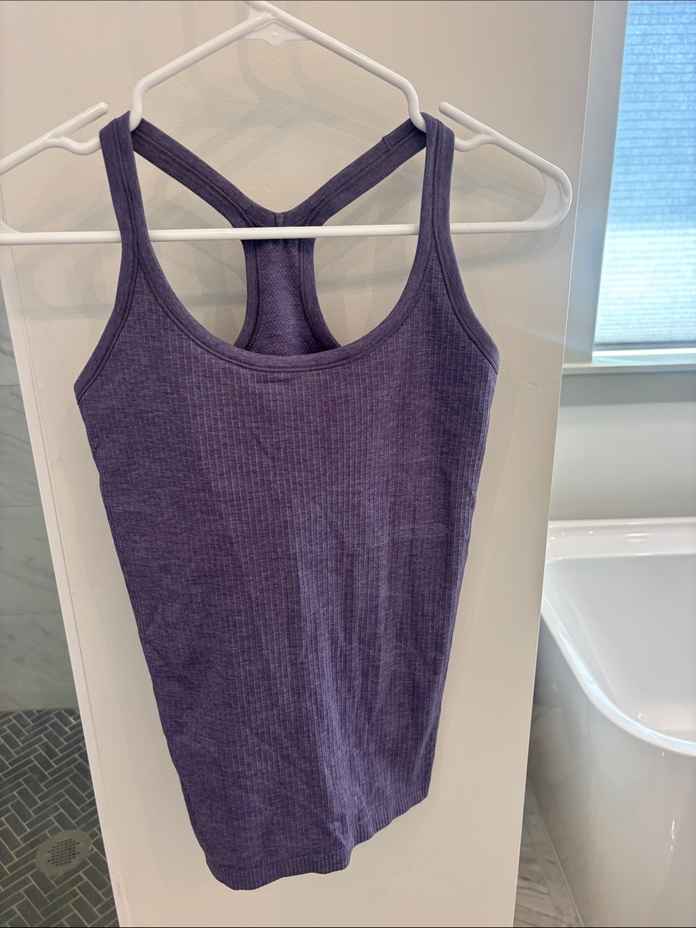 Lululemon Ebb tank top